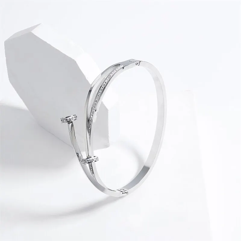 Luxury-Unique-Double-Crystal-Nail-Head-Cross-Stainless-Steel-Bracelet-For-Woman-Love-Wedding-Gift-Bangle-1